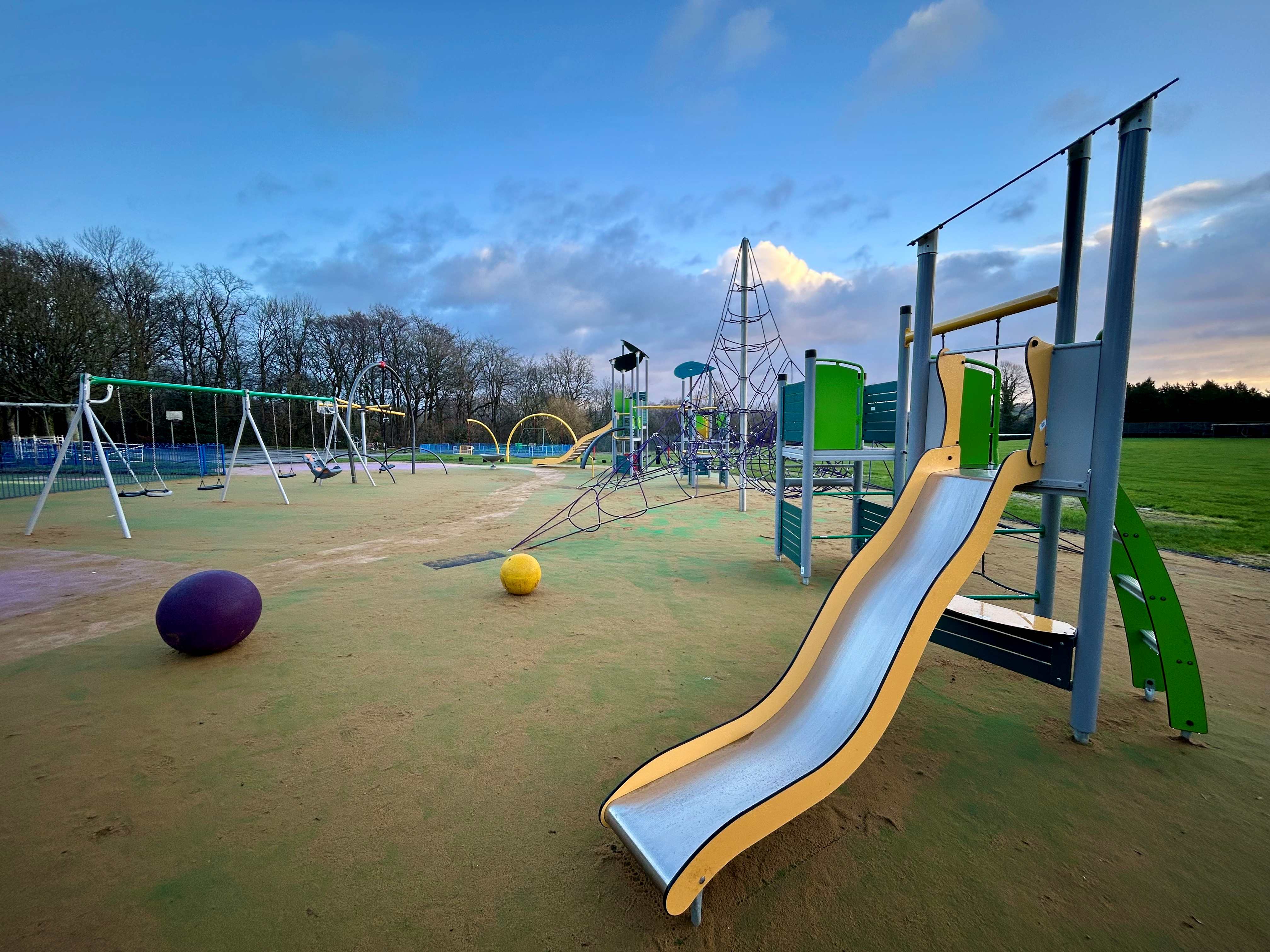 Click for more information on the new play equipment at Ashfield Park.
